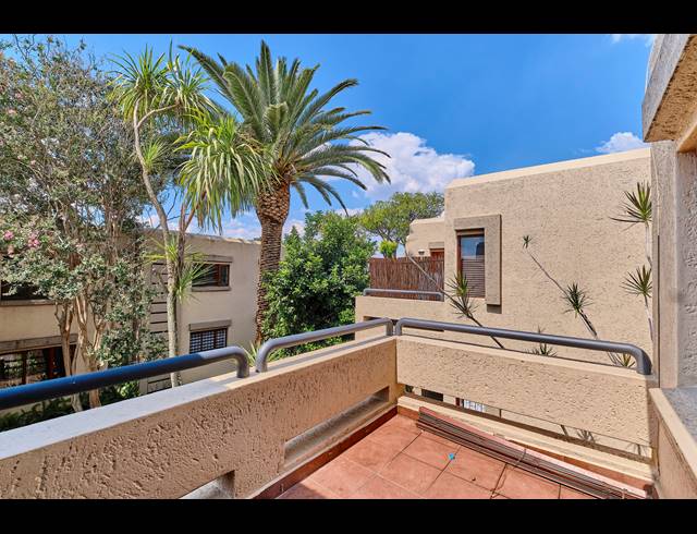 2 BEDROOM APARTMENT RENTED IN MAGALIESSIG